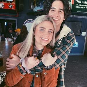 Meet your Posher, Kassidy